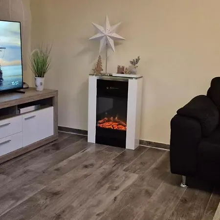 Seeschwalbe Nyaraló *